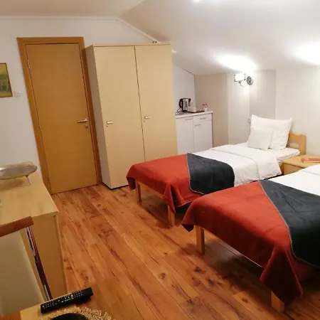 Aparthotel 135 Vrsac